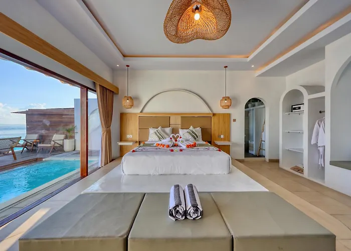 Moontana Beachfront Villa