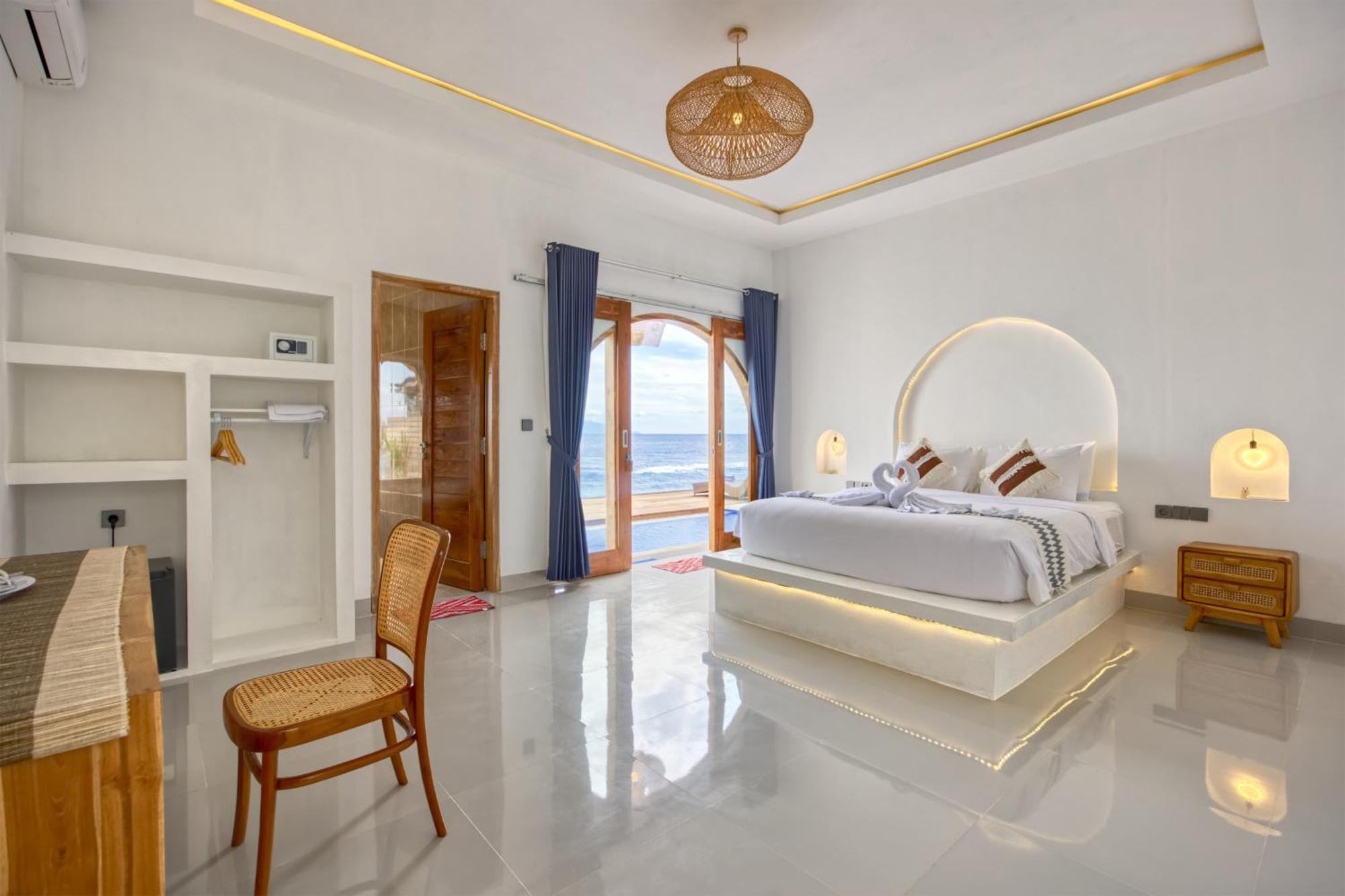 Villa Moontana Beachfront