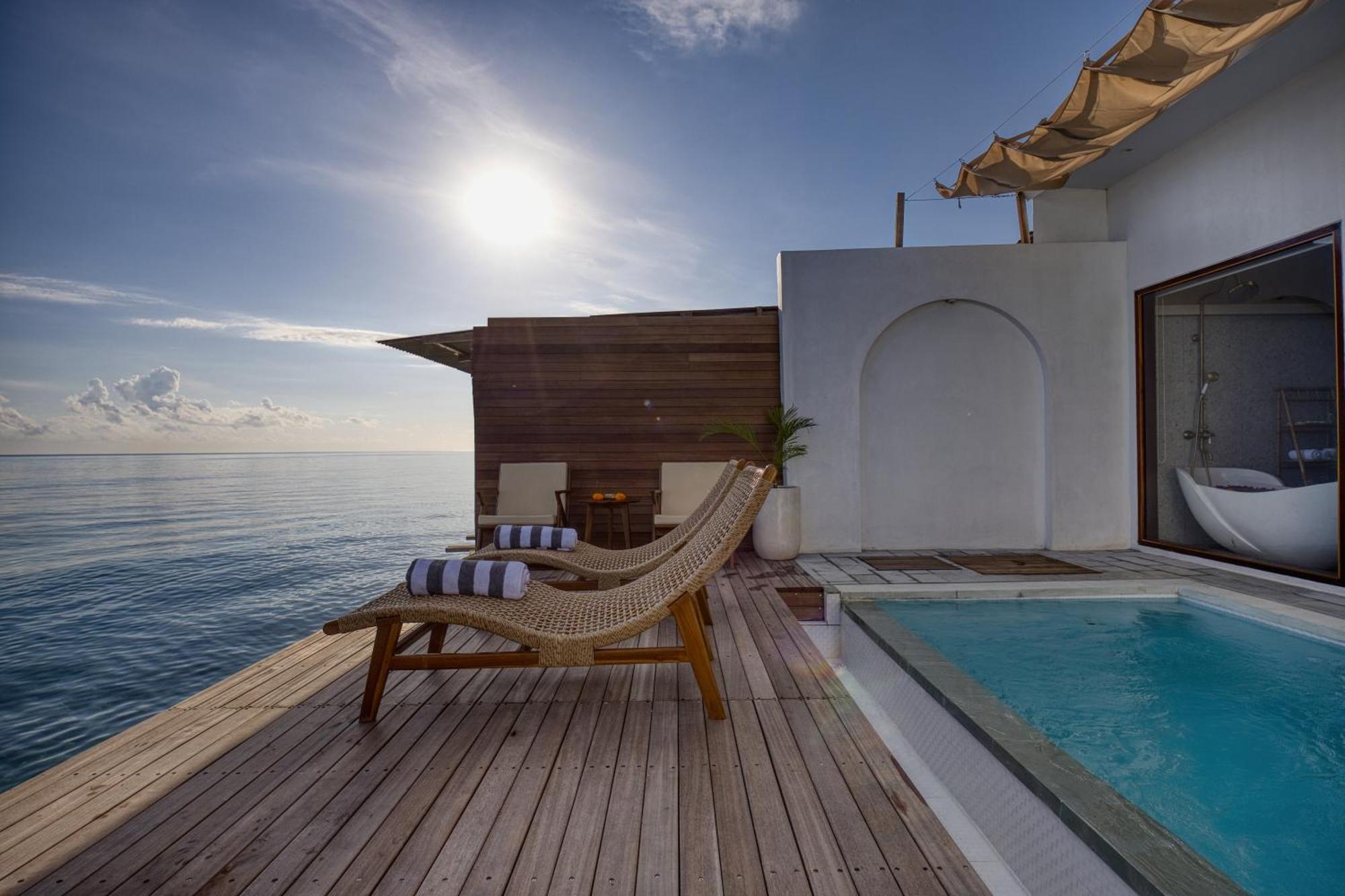 Villa Moontana Beachfront Batununggul
